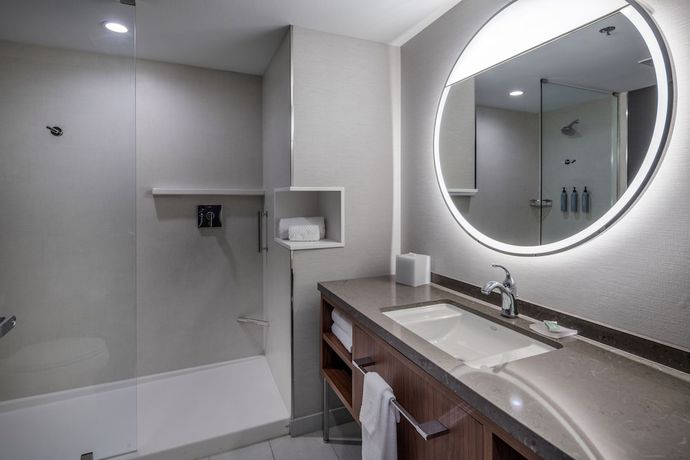 Imagen de la habitación del Hotel Courtyard by Marriott Conway. Foto 9