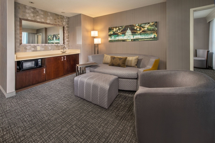 Imagen de la habitación del Hotel Courtyard by Marriott DC/US Capitol. Foto 7