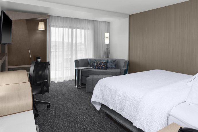 Imagen de la habitación del Hotel Courtyard by Marriott Dallas Flower Mound. Foto 11