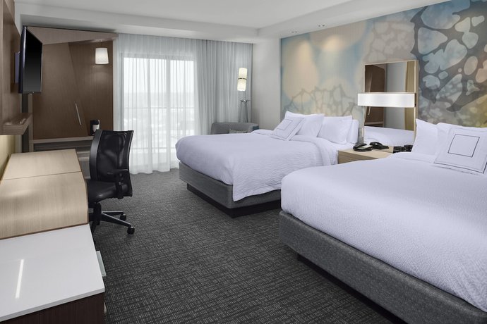 Imagen de la habitación del Hotel Courtyard by Marriott Dallas Flower Mound. Foto 15