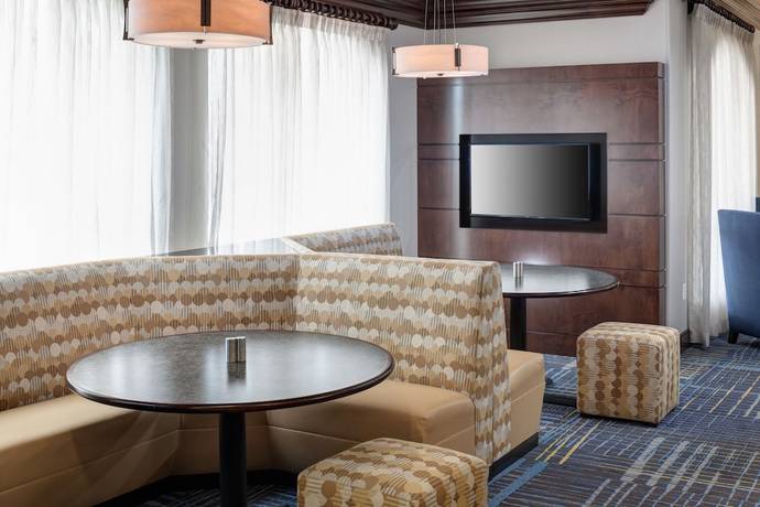 Imagen del bar/restaurante del Hotel Courtyard by Marriott Dallas Plano/Richardson. Foto 3