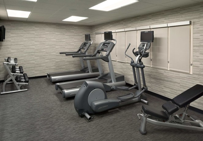 Imagen de los interiores del Hotel Courtyard by Marriott Dayton Beavercreek. Foto 19