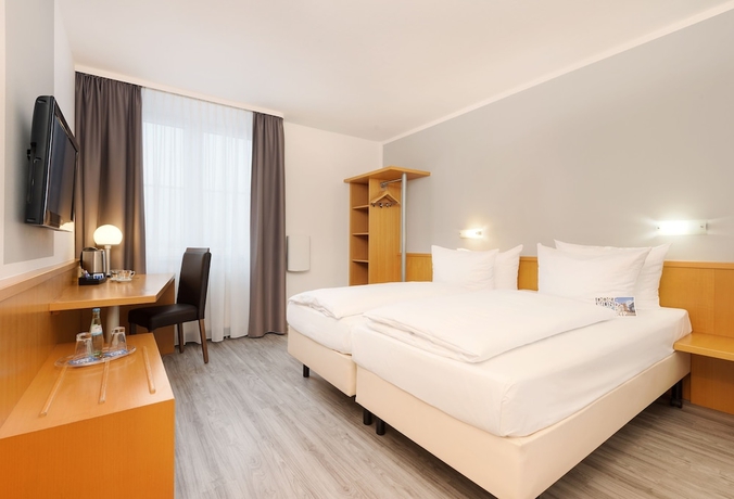 Imagen de la habitación del Hotel Courtyard by Marriott Dortmund. Foto 10
