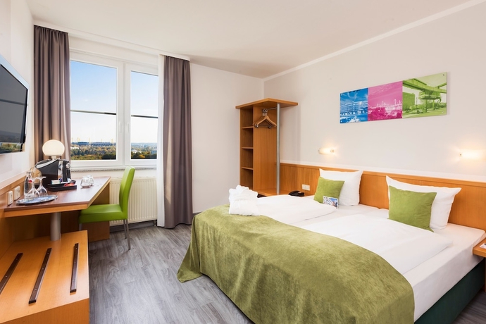 Imagen de la habitación del Hotel Courtyard by Marriott Dortmund. Foto 15