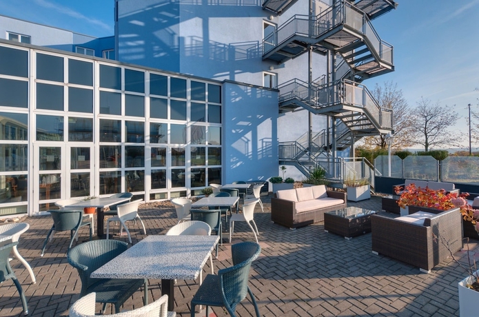 Imagen de los interiores del Hotel Courtyard by Marriott Dortmund. Foto 18