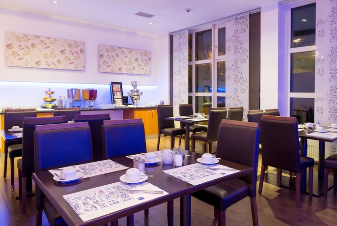 Imagen del bar/restaurante del Hotel Courtyard by Marriott Dortmund. Foto 2