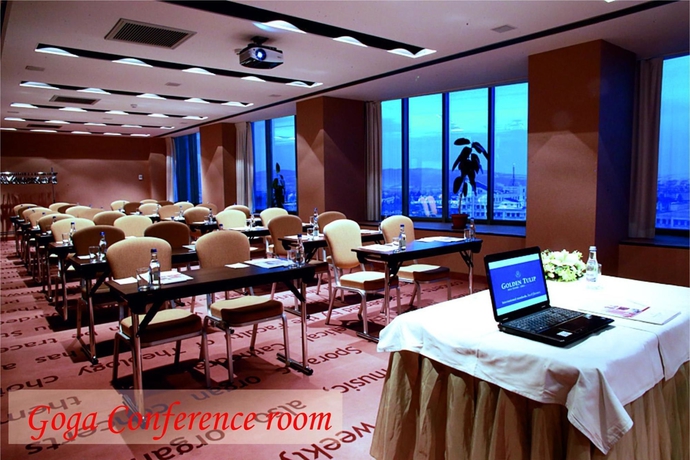 Imagen de los interiores del Hotel Courtyard by Marriott Downtown Sibiu. Foto 14