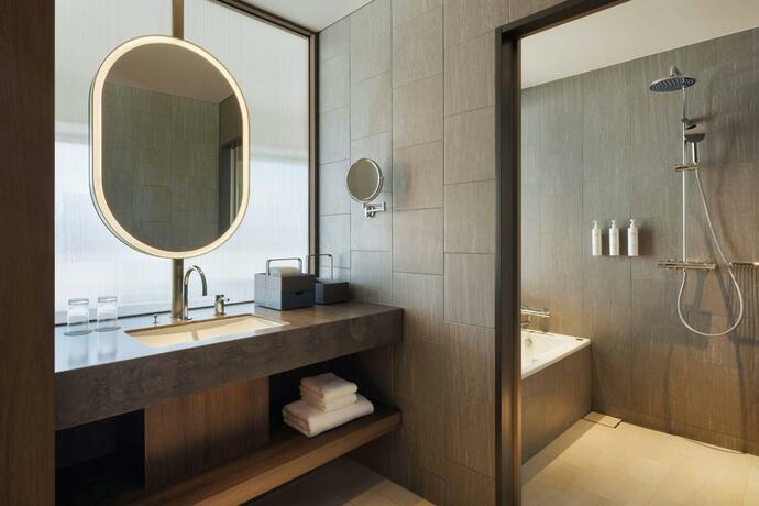 Imagen general del Hotel Courtyard by Marriott Fukui. Foto 19