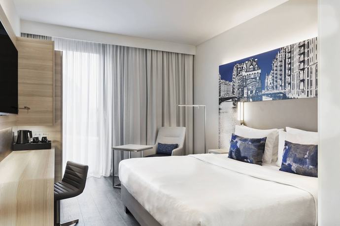 Imagen de la habitación del Hotel Courtyard by Marriott Hamburg City. Foto 9
