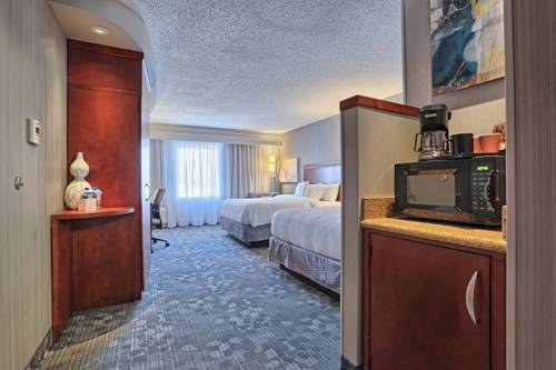 Imagen de la habitación del Hotel Courtyard by Marriott Harrisburg West/Mechanicsburg. Foto 3