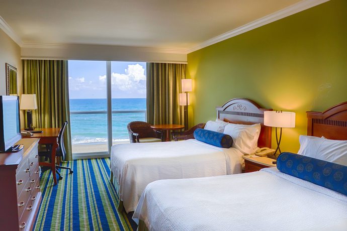 Imagen de la habitación del Hotel Courtyard by Marriott Hutchinson Island. Foto 8