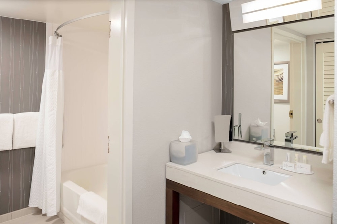 Imagen de la habitación del Hotel Courtyard by Marriott Indianapolis Northwest. Foto 17