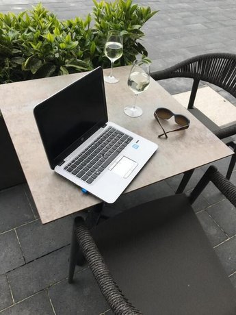 Imagen de la habitación del Hotel Courtyard by Marriott Inverness Airport. Foto 8