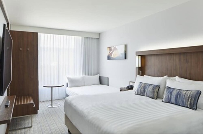 Imagen de la habitación del Hotel Courtyard by Marriott Inverness Airport. Foto 11