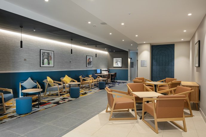 Imagen de los interiores del Hotel Courtyard by Marriott Keele Staffordshire. Foto 19