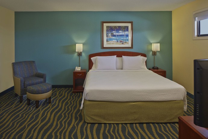 Imagen de la habitación del Hotel Courtyard by Marriott Key West Waterfront. Foto 12