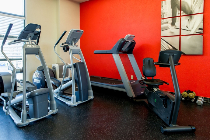 Imagen de los interiores del Hotel Courtyard by Marriott Kitchener. Foto 8