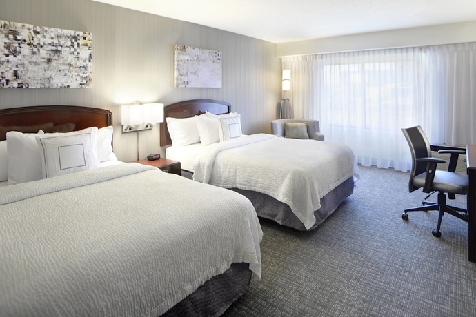 Imagen de la habitación del Hotel Courtyard by Marriott Kokomo. Foto 12