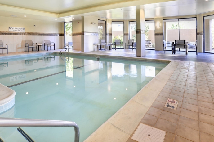 Imagen general del Hotel Courtyard by Marriott Kokomo. Foto 2