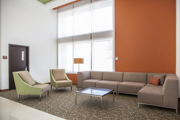Imagen de los interiores del Hotel Courtyard by Marriott La Paz Baja California Sur. Foto 17