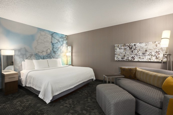 Imagen de la habitación del Hotel Courtyard by Marriott Layton. Foto 7