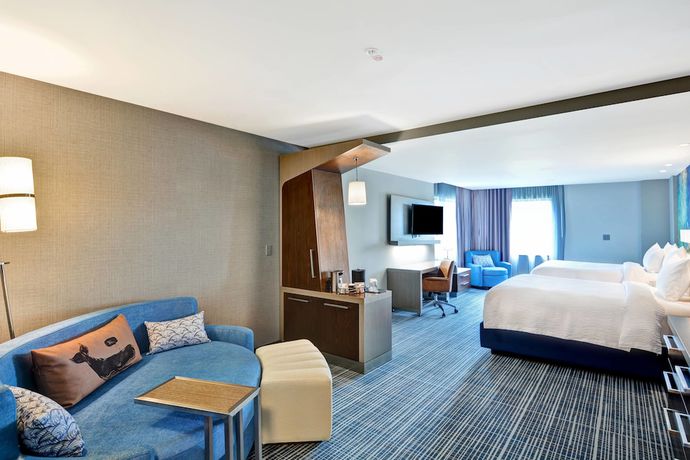 Imagen de la habitación del Hotel Courtyard by Marriott Long Island Islip/Courthouse Complex. Foto 13