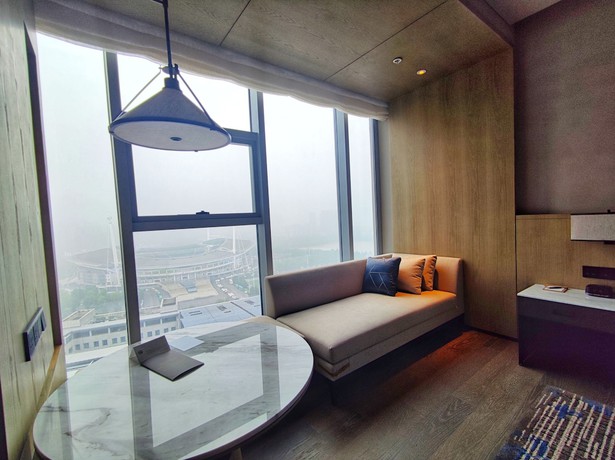 Imagen de la habitación del Hotel Courtyard by Marriott Luoyang. Foto 7