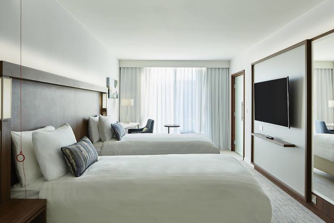 Imagen de la habitación del Hotel Courtyard by Marriott Luton Airport. Foto 8