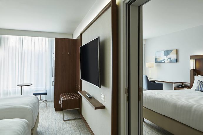 Imagen de la habitación del Hotel Courtyard by Marriott Luton Airport. Foto 13