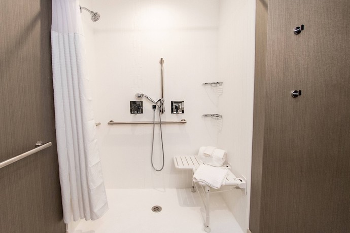 Imagen de la habitación del Hotel Courtyard by Marriott Mesa At Wrigleyville West. Foto 2