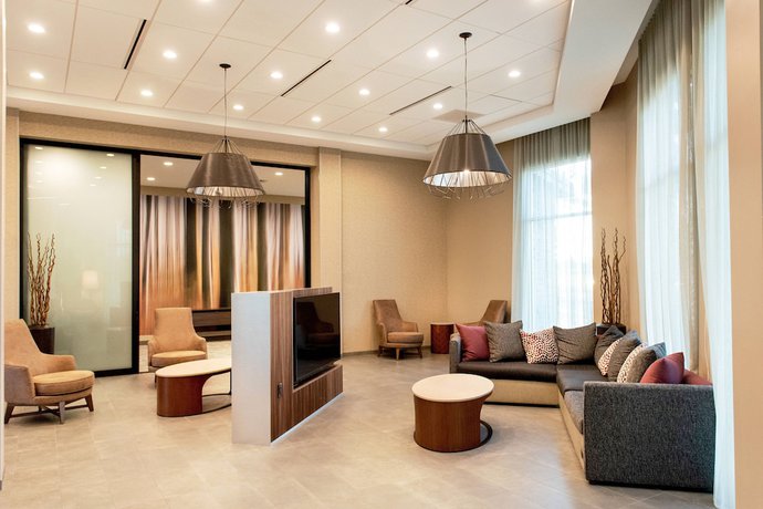 Imagen de los interiores del Hotel Courtyard by Marriott Mesa At Wrigleyville West. Foto 17