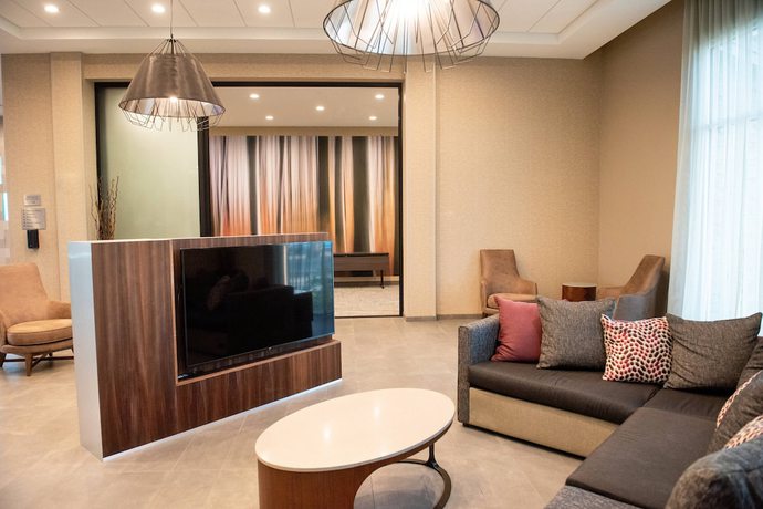 Imagen de los interiores del Hotel Courtyard by Marriott Mesa At Wrigleyville West. Foto 19