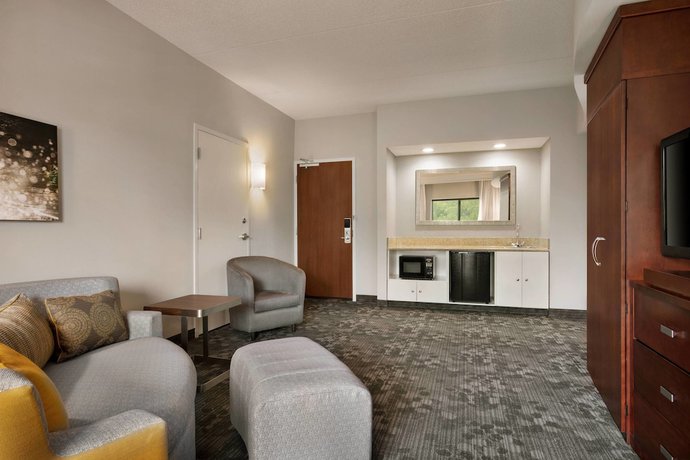 Imagen de la habitación del Hotel Courtyard by Marriott Middletown Goshen. Foto 5