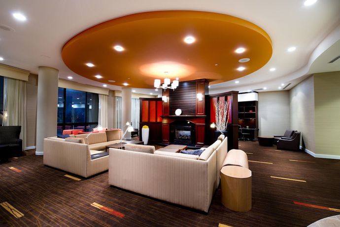 Imagen de los interiores del Hotel Courtyard by Marriott Mississauga - Airport Corporate Centre West. Foto 18