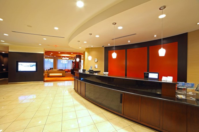 Imagen de los interiores del Hotel Courtyard by Marriott Mississauga - Airport Corporate Centre West. Foto 20