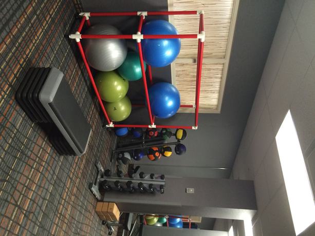 Imagen de los interiores del Hotel Courtyard by Marriott Montreal Airport. Foto 19