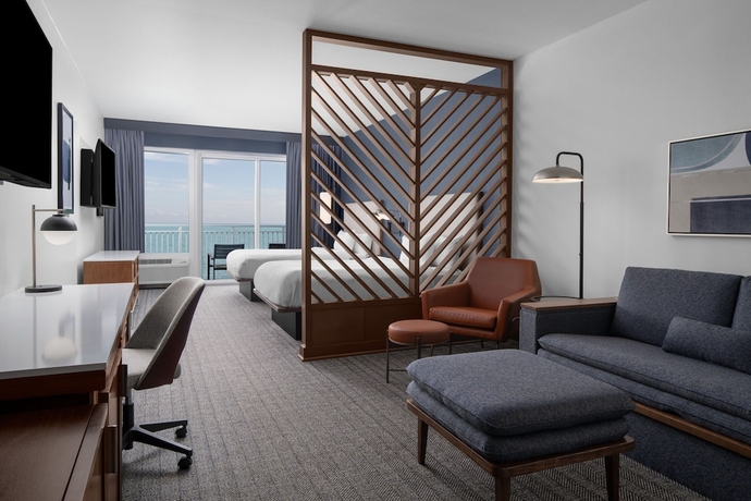 Imagen de la habitación del Hotel Courtyard by Marriott Myrtle Beach Oceanfront. Foto 4