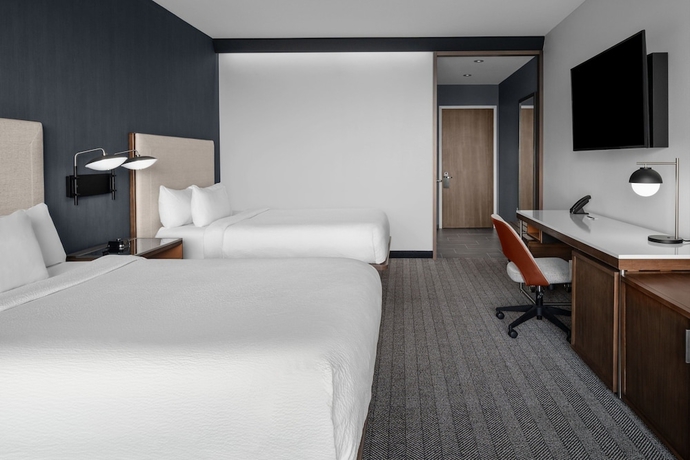 Imagen de la habitación del Hotel Courtyard by Marriott Myrtle Beach Oceanfront. Foto 9