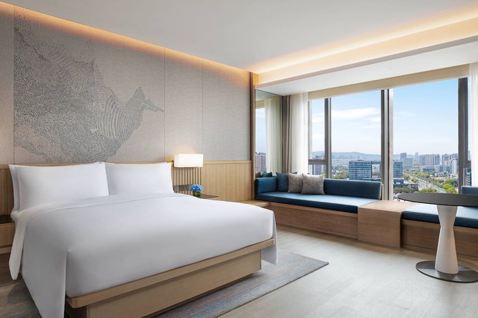 Imagen de la habitación del Hotel Courtyard by Marriott Nanjing Jiangning. Foto 4