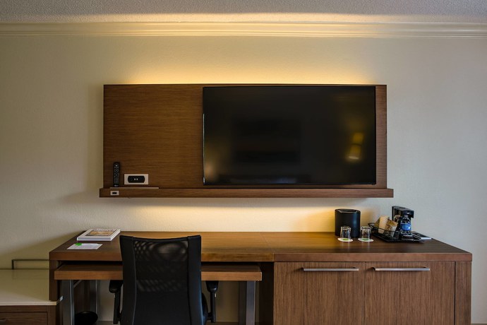 Imagen de la habitación del Hotel Courtyard by Marriott - Naples. Foto 8