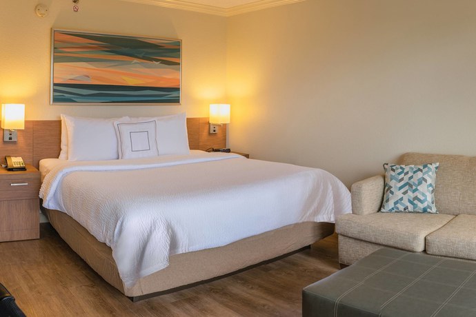 Imagen de la habitación del Hotel Courtyard by Marriott - Naples. Foto 16