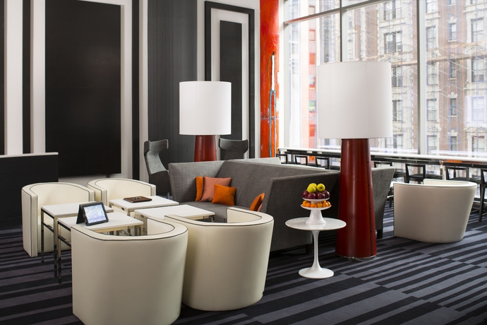Imagen de los interiores del Hotel Courtyard by Marriott New York Manhattan / Central Park. Foto 15