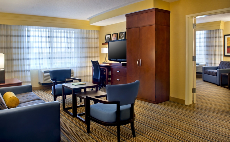 Imagen de la habitación del Hotel Courtyard by Marriott Newark Downtown. Foto 6