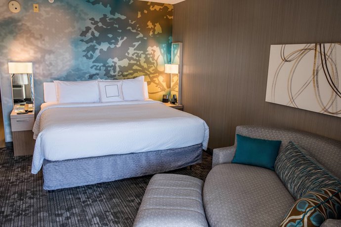 Imagen de la habitación del Hotel Courtyard by Marriott Norwich. Foto 8