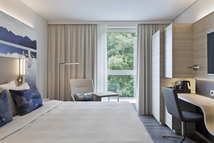 Imagen de la habitación del Hotel Courtyard by Marriott Oberpfaffenhofen Munich South. Foto 4