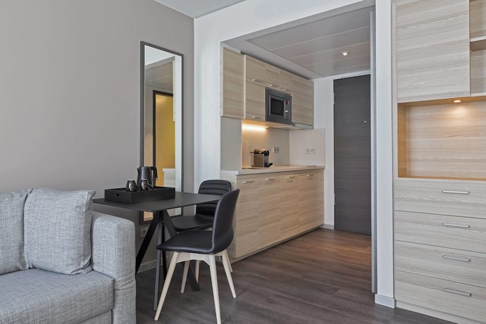 Imagen de la habitación del Hotel Courtyard by Marriott Oberpfaffenhofen Munich South. Foto 16