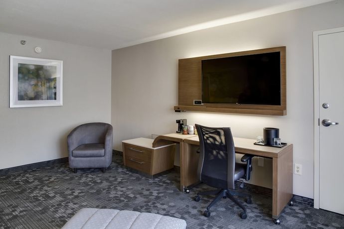 Imagen de la habitación del Hotel Courtyard by Marriott Ocala. Foto 10