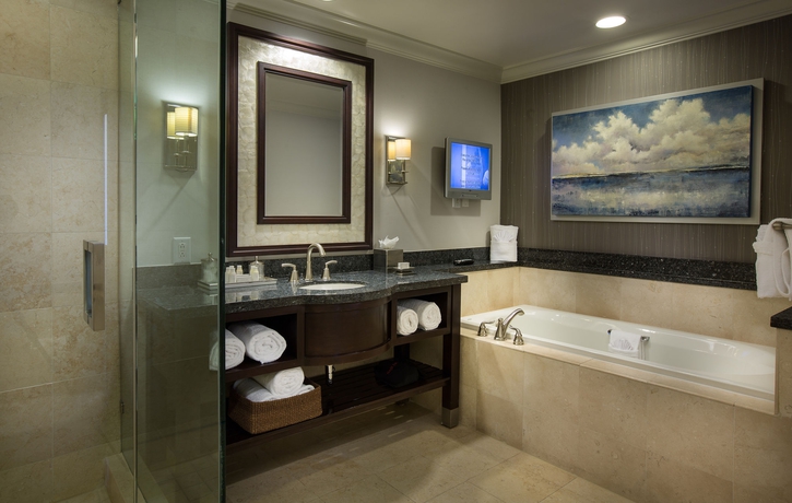 Imagen de la habitación del Hotel Courtyard by Marriott Oceanside Fort Lauderdale Beach. Foto 2