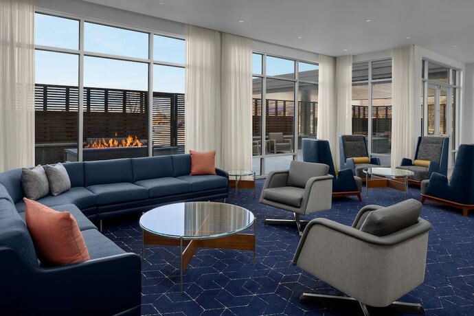 Imagen de los interiores del Hotel Courtyard by Marriott Orem University Place. Foto 18