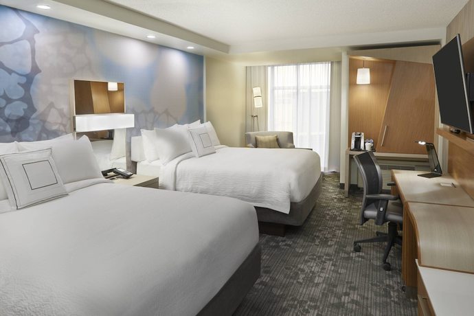 Imagen de la habitación del Hotel Courtyard by Marriott Oshawa. Foto 8